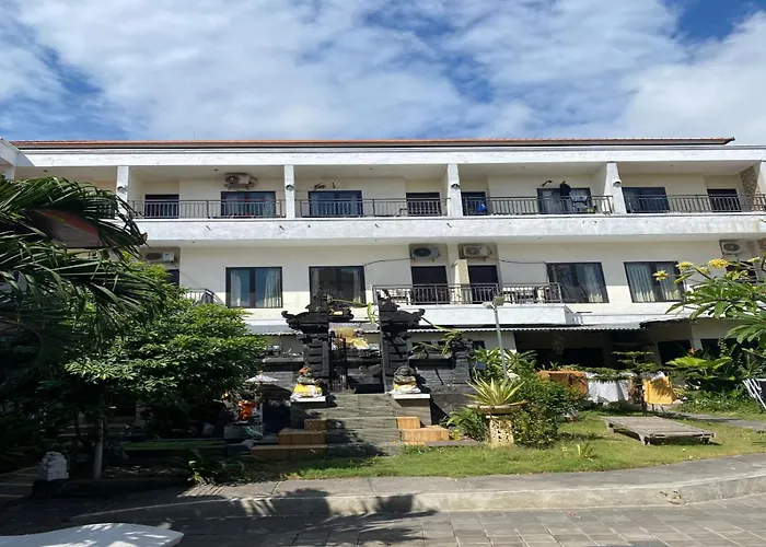 Near Ayu ホテル クタ
